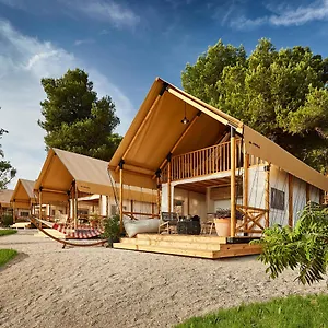 Arena One 99 Glamping Parco vacanze Pomer